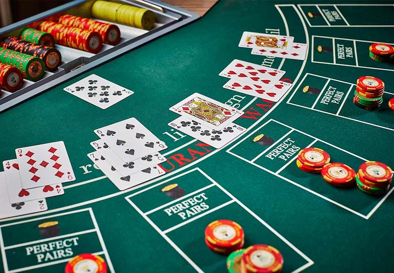 Advanced Online Blackjack Strategies from Experts